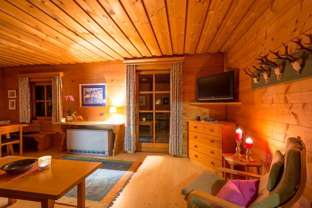 Chalets Ebner Eben Im Pongau Room photo